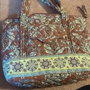 MaggieB shoulder purse. NWOT